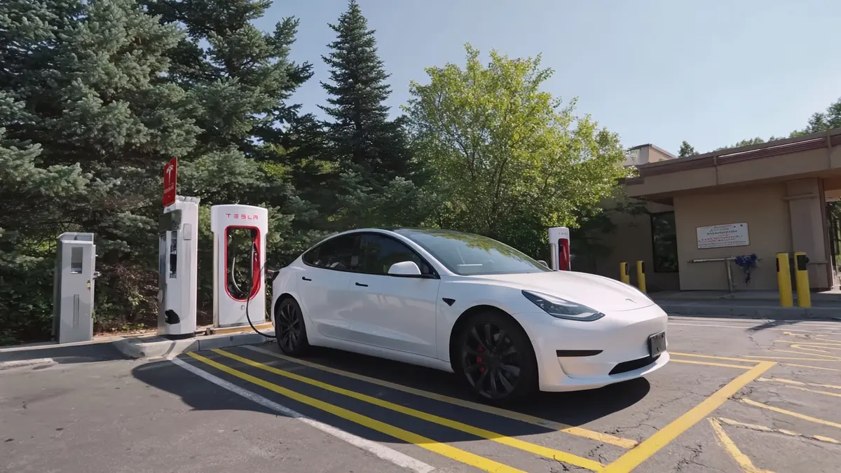 Illustration : Comment accéder aux Superchargers avec un véhicule non-Tesla